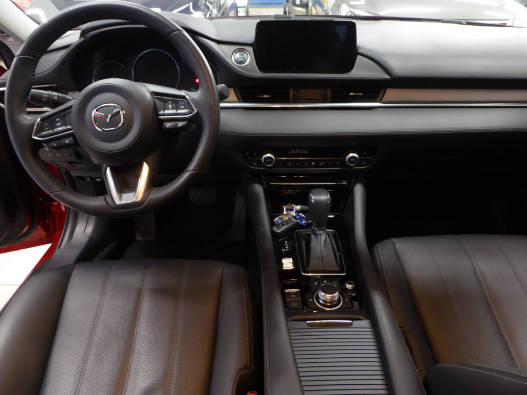MAZDA 6 Mazda Sport Wagon 2,5 (194hv) Skyactiv-G AT Luxury Business Black Rahoitus 0% +kulut