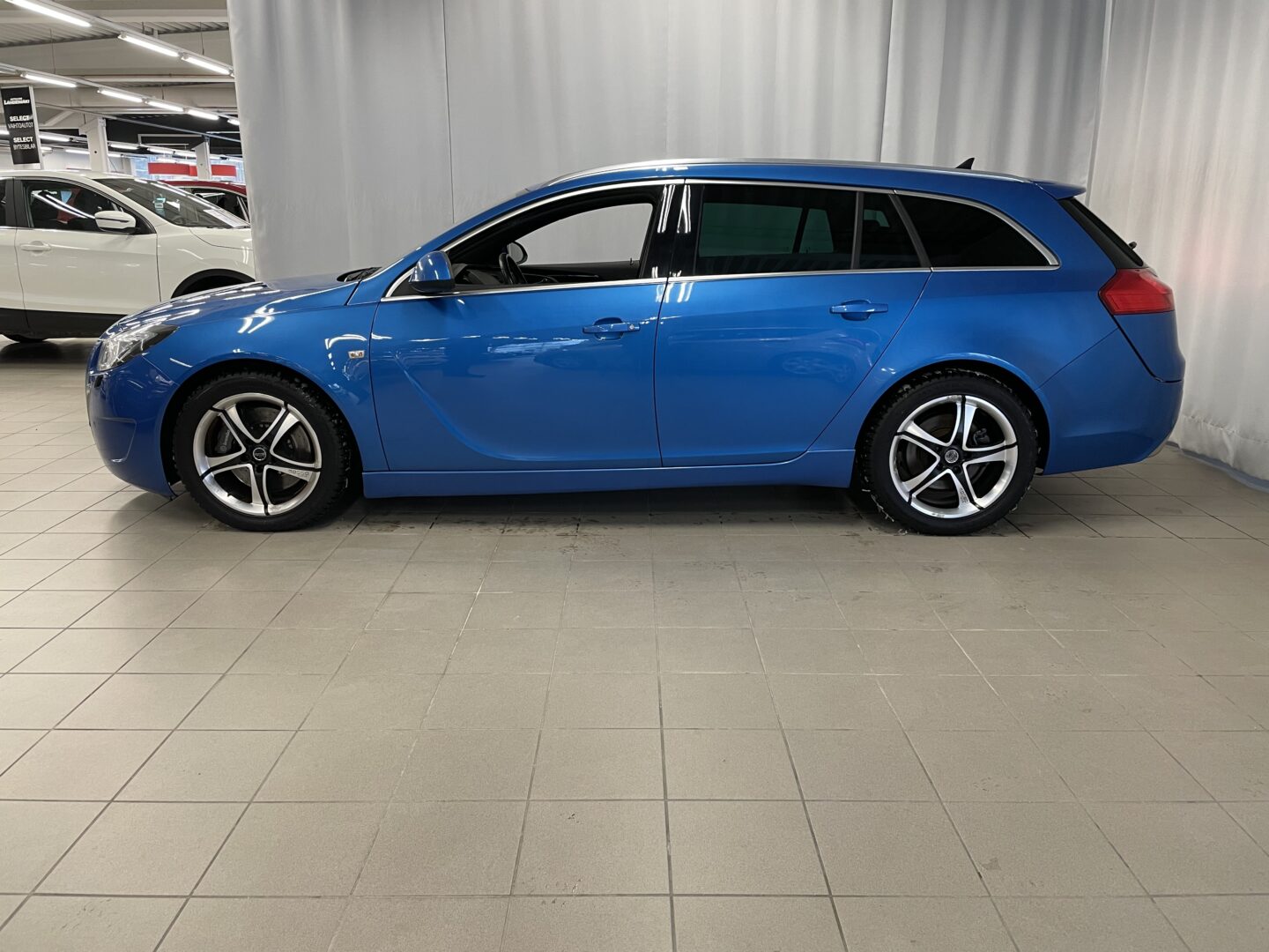 OPEL INSIGNIA Sports Tourer 2.8 Turbo 4x4 325hv AT6 OPC