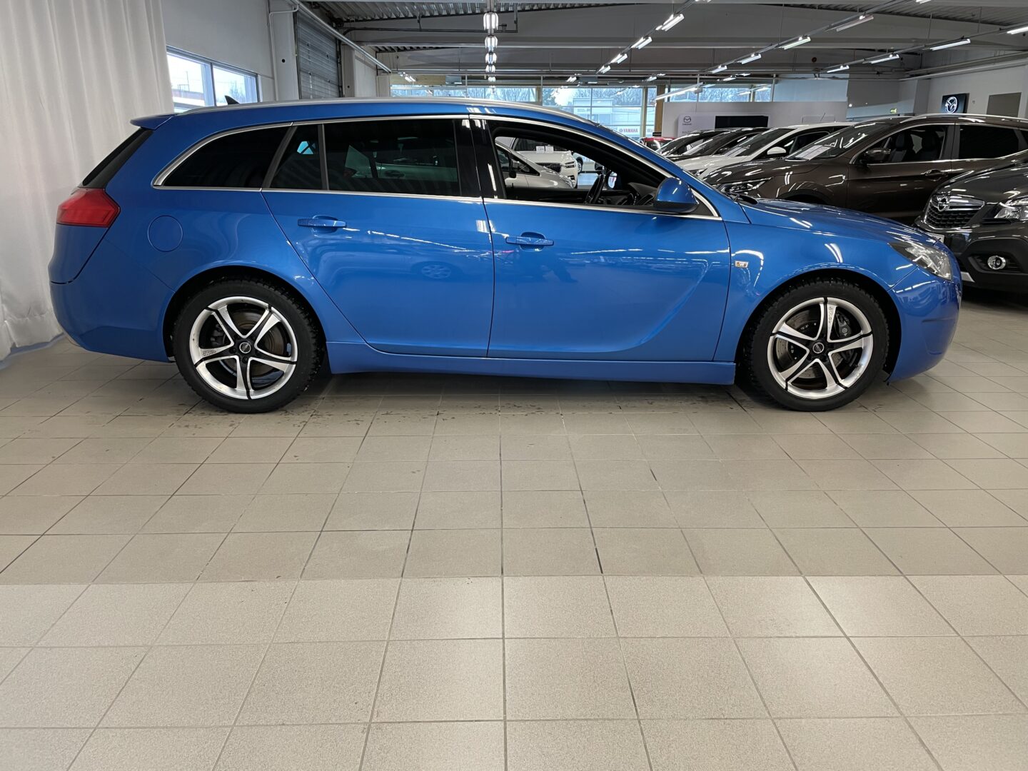 OPEL INSIGNIA Sports Tourer 2,8 Turbo 4x4 325hv AT6 OPC
