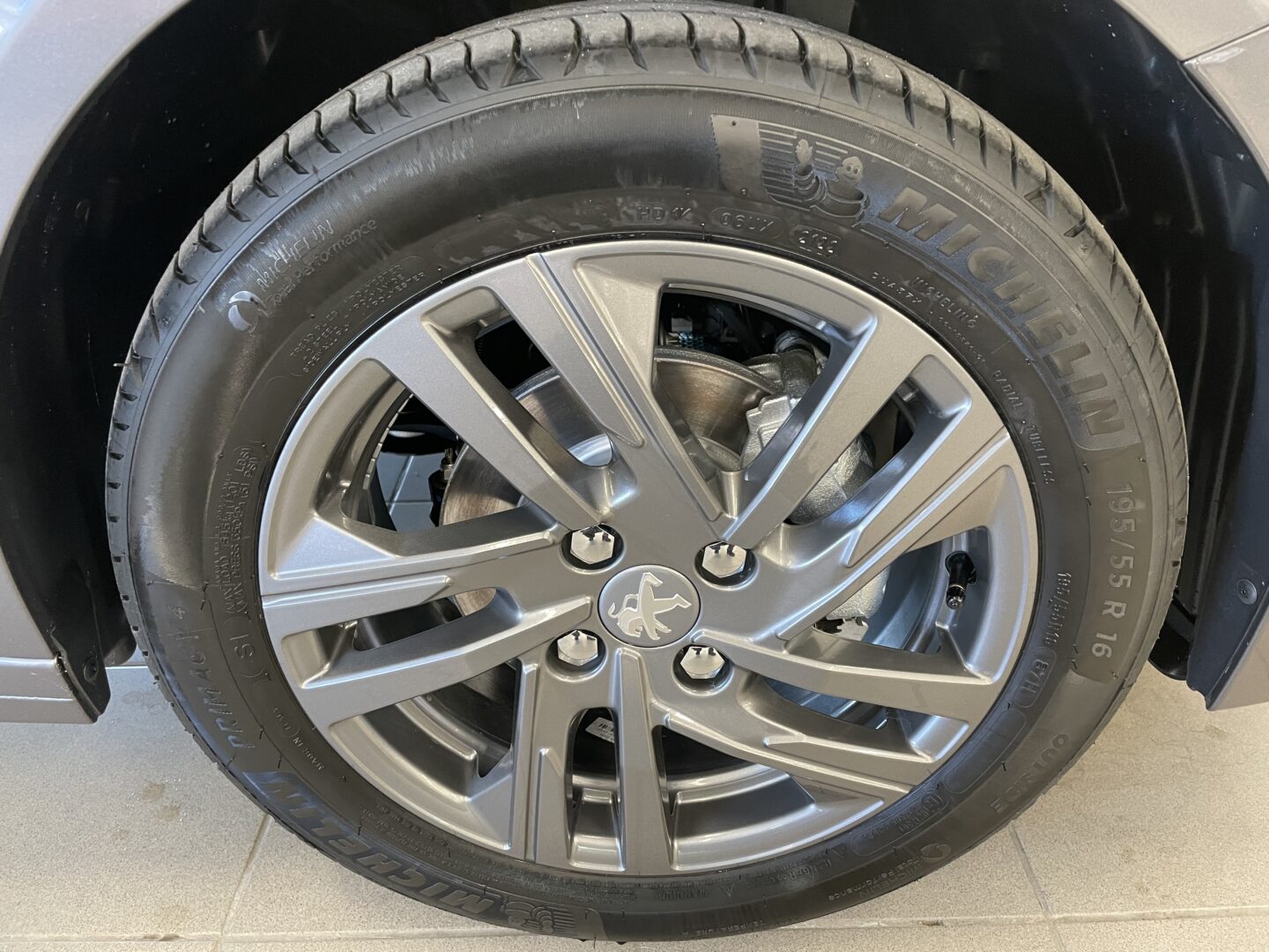 PEUGEOT 208 PureTech 75 Active Pack