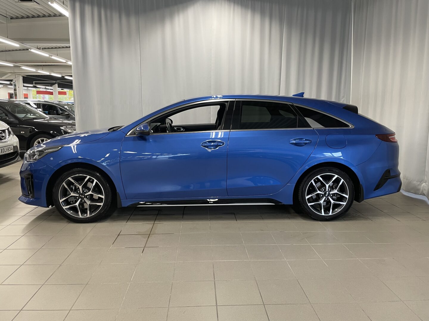 KIA PROCEED 1.4 T-GDI ISG 140hv SB DCT A/T GT-Line Business Premium Edition