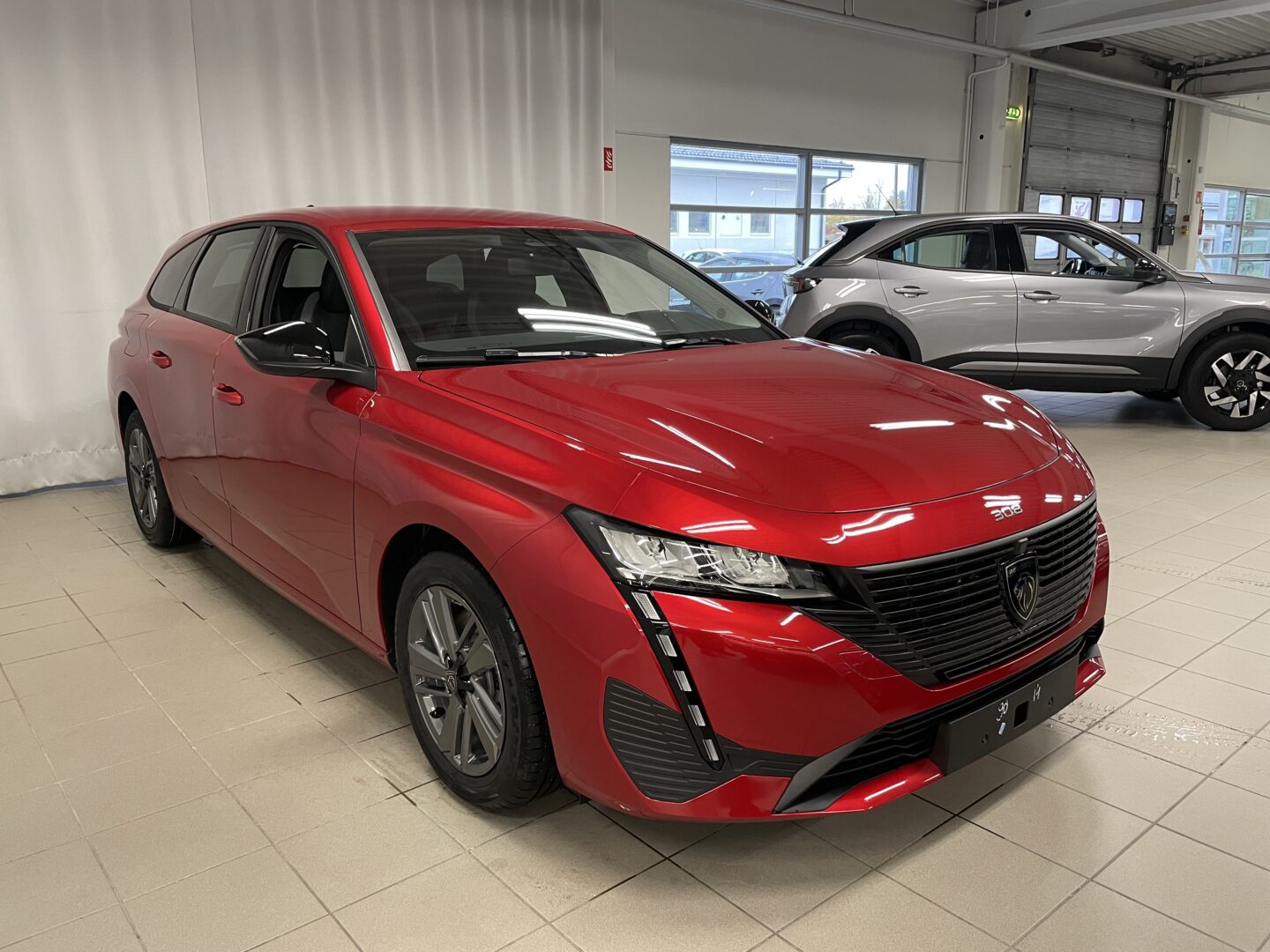 PEUGEOT 308 SW PureTech 130 EAT8-automaatti Active Pack