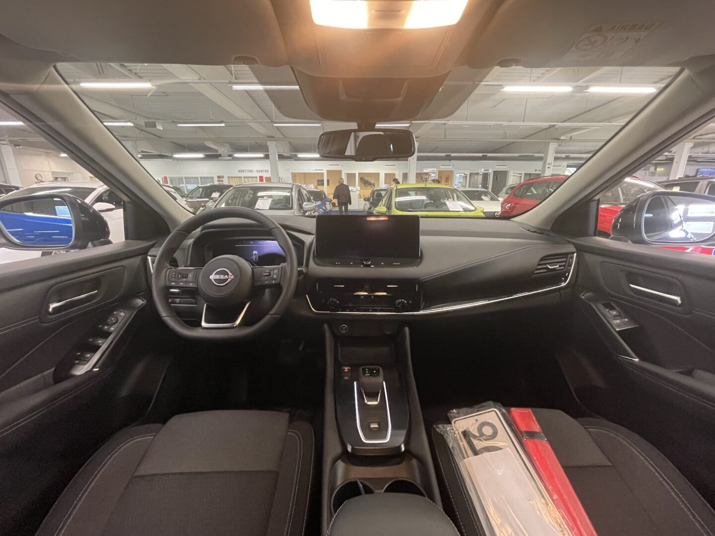 NISSAN QASHQAI MHEV 158 Xtronic 2WD N-Connecta 12.3" TFT 2-tone