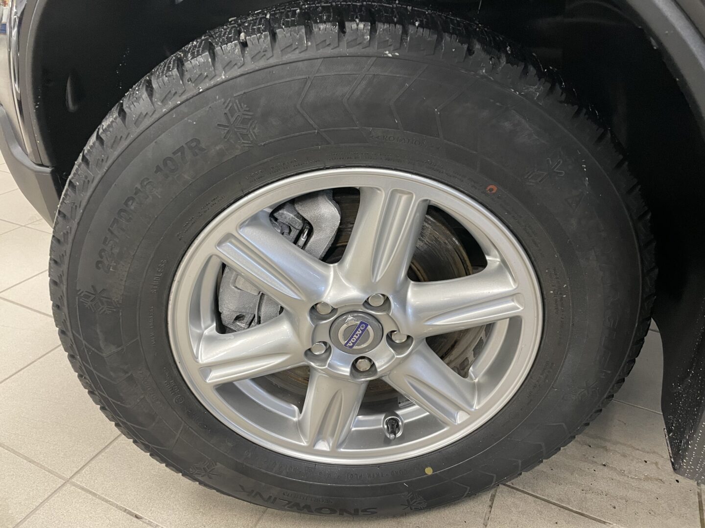 VOLVO XC90 D5 5-paikkanen aut Kinetic