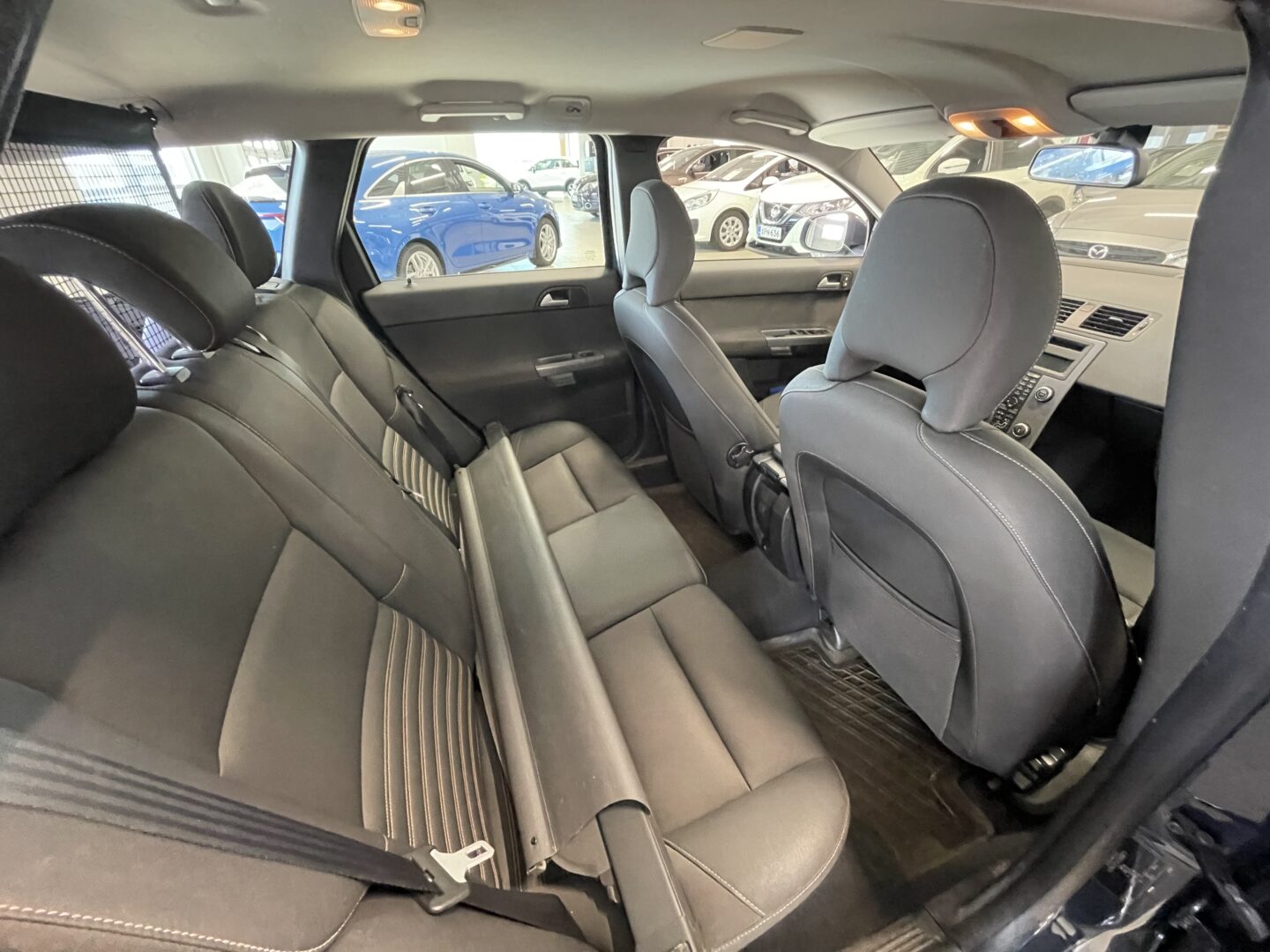VOLVO V50 1,6D DRIVe S/S man Momentum Business