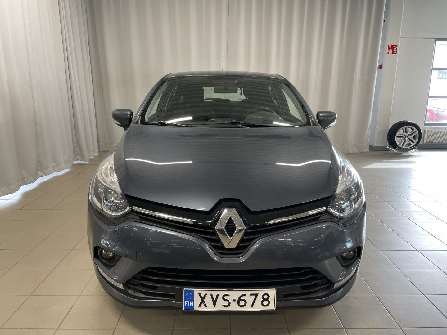 RENAULT CLIO TCe 90 Zen