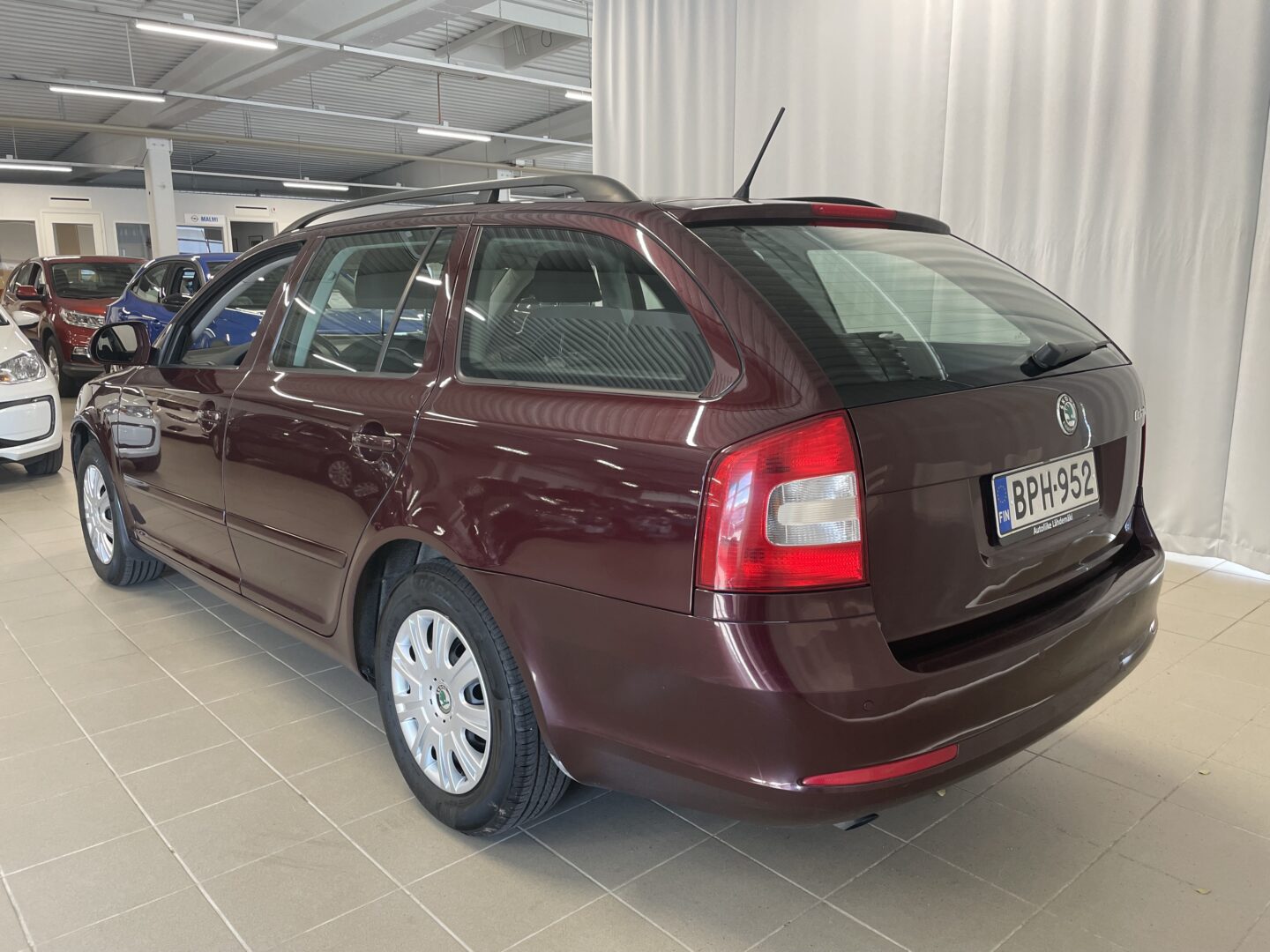 SKODA OCTAVIA Combi 1,2 TSI Ambiente