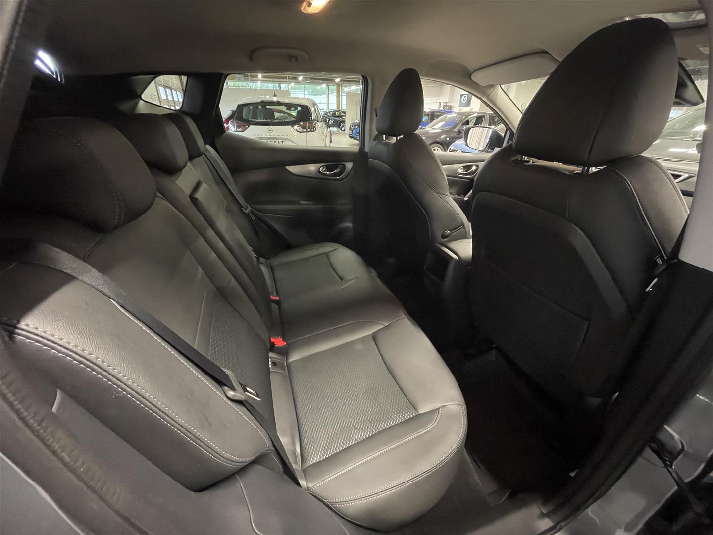 NISSAN QASHQAI DIG-T 160 2WD DCT Tekna ProPilot EVAPO