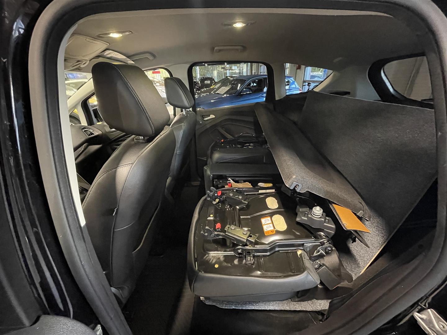 FORD C-Max 1,5 TDCi 120 hv start/stop PowerShift Titanium Business Compact