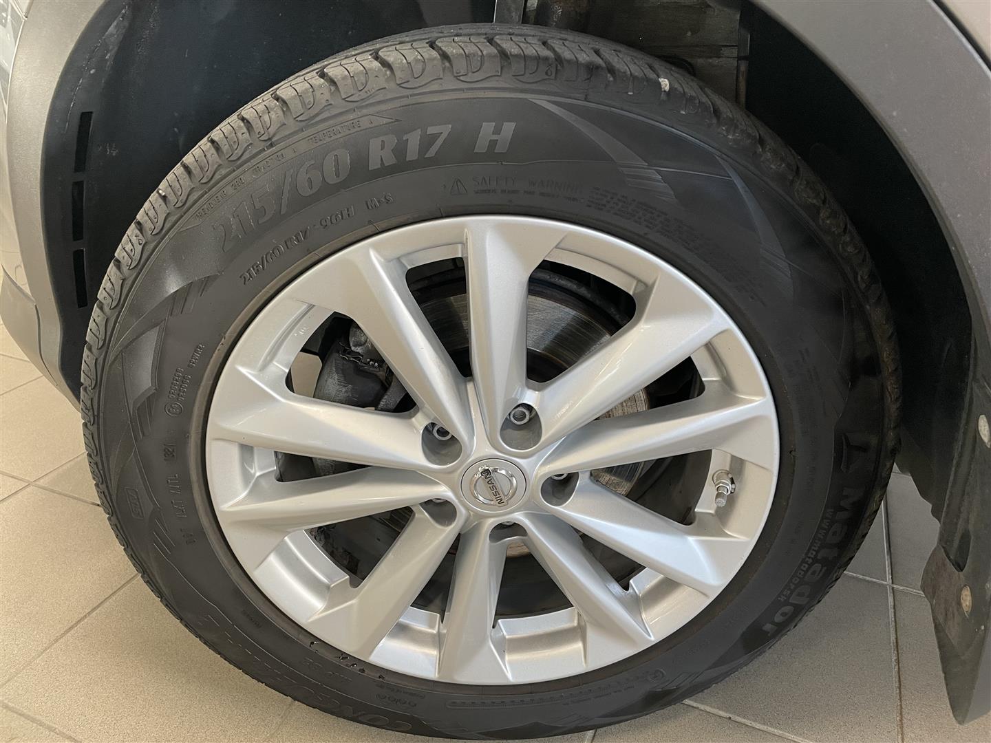 NISSAN QASHQAI DIG-T 115 N-Connecta 2WD Xtronic Design Pack