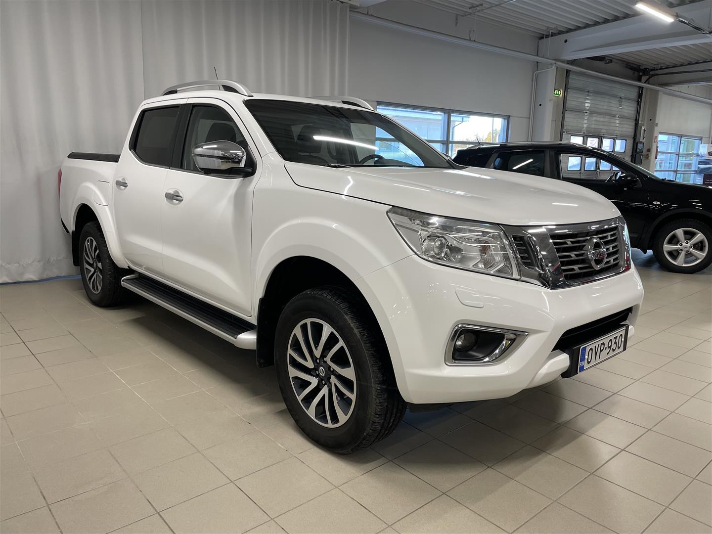 NISSAN Navara Double Cab 2,3 dCi EURO6 190hp AT Tekna Sunroof, Leather