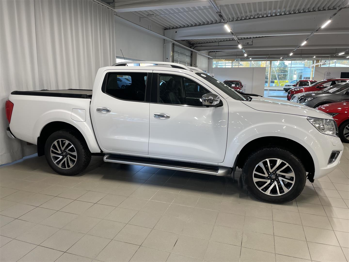 NISSAN Navara Double Cab 2,3 dCi EURO6 190hp AT Tekna Sunroof, Leather