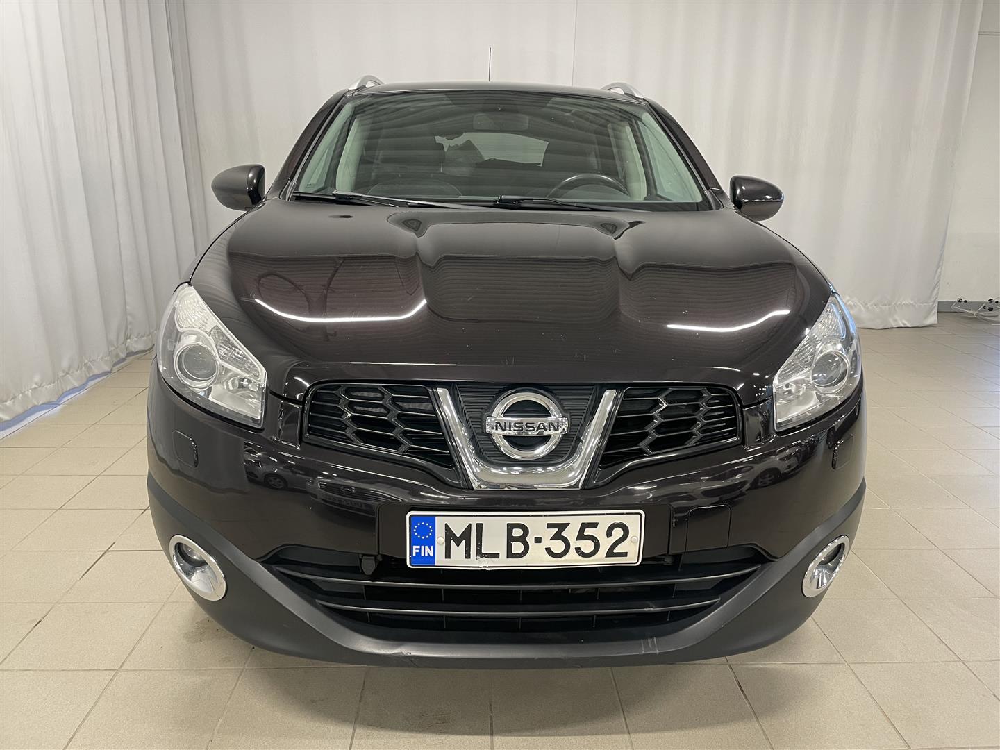 NISSAN QASHQAI 1,6L Tekna 2WD CVT 17''