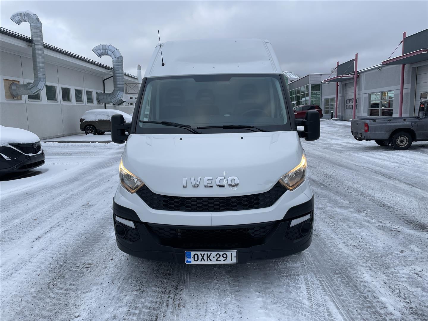 IVECO 35.S13V 35S13 Umpikorinen (BB) 4ov 2287cm3